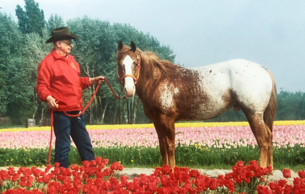 Dick de Vroomen met de Appaloosa hengst RMS Bright Dreams